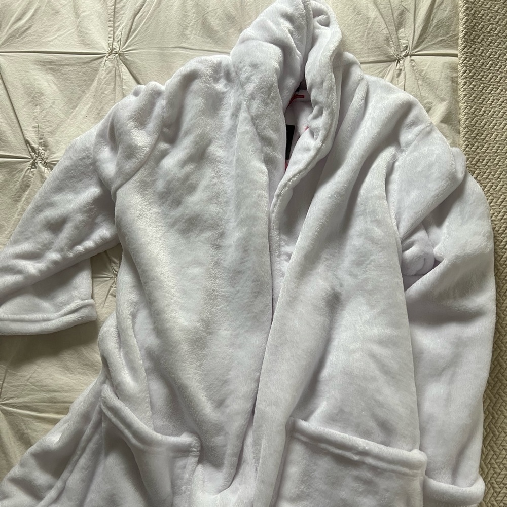 Bride Robe - Picture 3 of 4